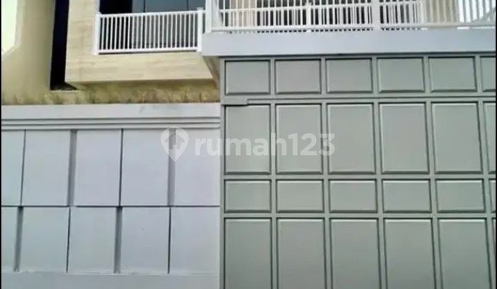 Rumah Mewah Minimalis Di Jl Pusponjolo Bojongsalaman Semarang Barat 1