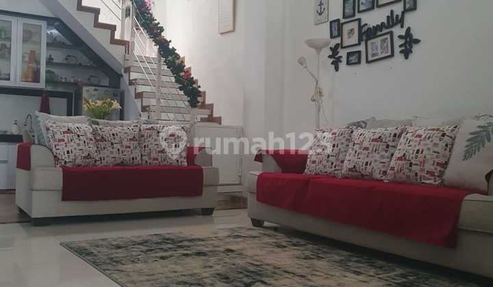 Rumah Cantik di Cluster Jasmine Park Plamongan Indah Semarang 2