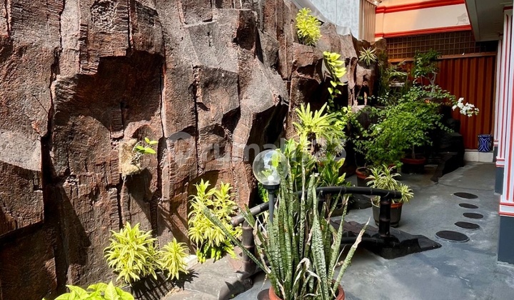 ( Tengah Kota ) Rumah Besar di Tanah Mas Panggung Lor Semarang Utara 2