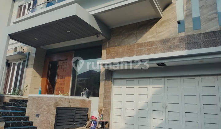 Rumah Mewah di Graha Padma Tambakharjo Semarang Barat 2