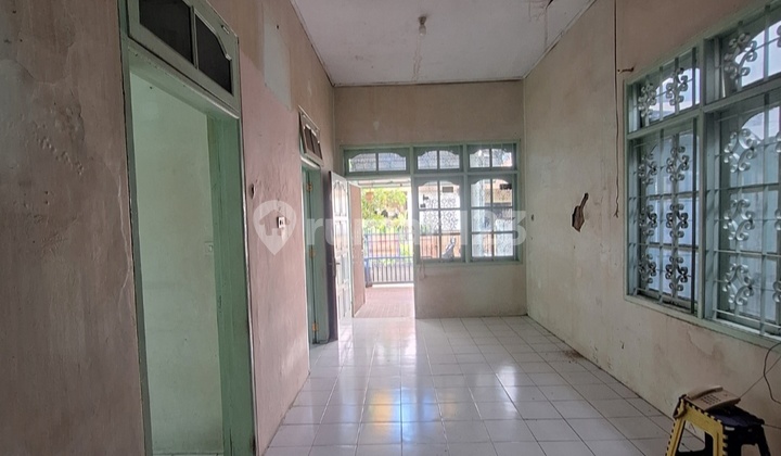 Rumah Tengah Kota di Jl Tirtoyoso Rejosari Semarang Timur 2