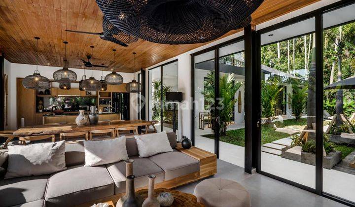 Luxury Villa With Forest View In Ubud Gianyar 2