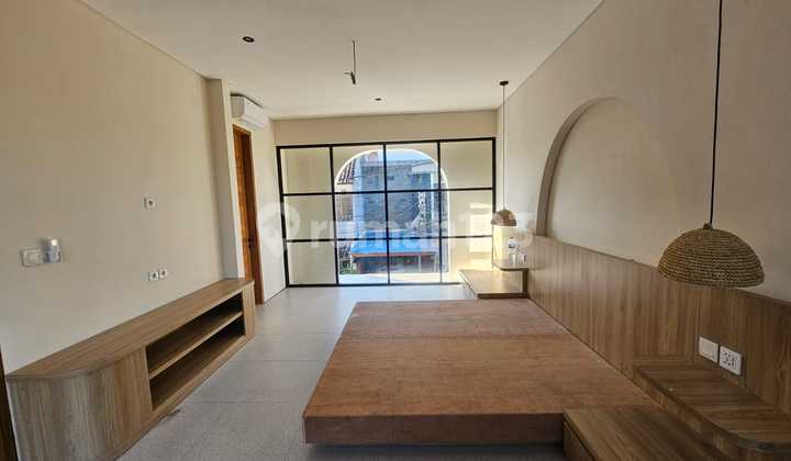 Villa Mediteranian Modern Baru Di Kerobokan Canggu Bali