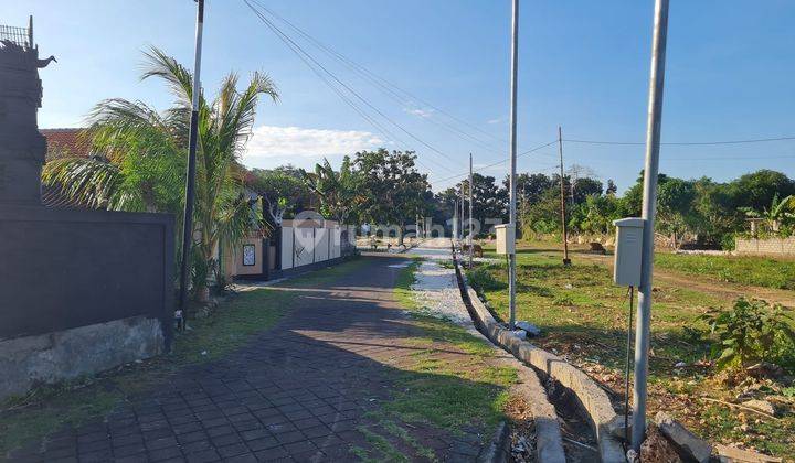 Land With Villa Environment In Ungasan Badung Bali 1