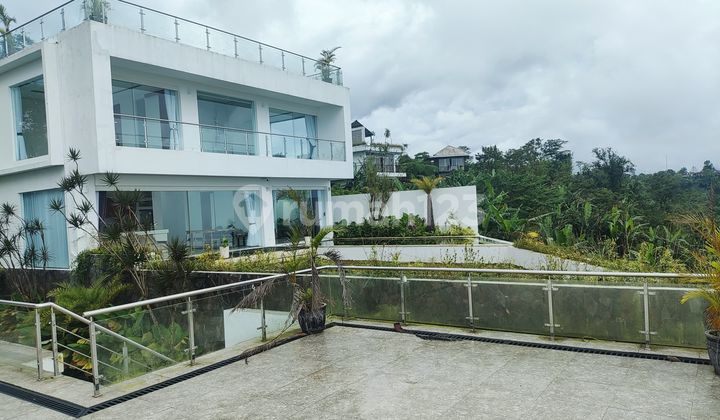 Villa Baru Dengan View Gunung Di Munduk Buleleng