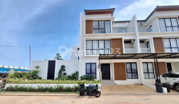 Rumah Mewah Diamond Pavilion Dekat Ferry Terminal Batam Kota Rumah Mewah Diamond Pavilion Dekat Ferry Terminal Batam Kota