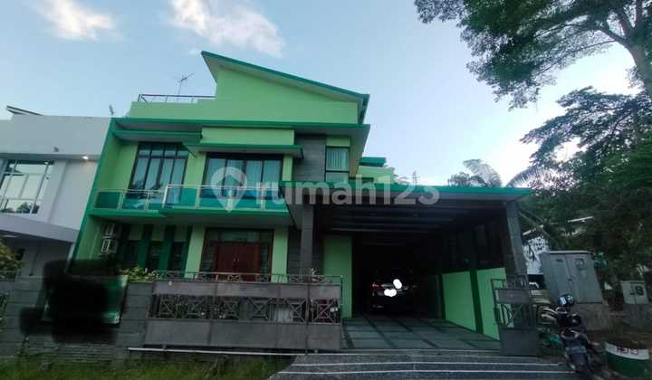 Rumah Mewah Sukajadi Dekat Sekolah Charitas Batam 1