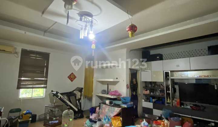 Shop House in the Heart of Nagoya City, Batam 2