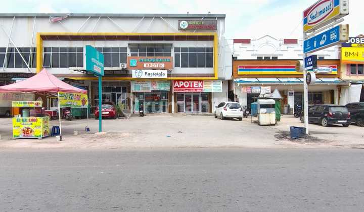 For Sale Cheap 2 Units of Shophouses Connected Center Point Batu Aji Batam 2
