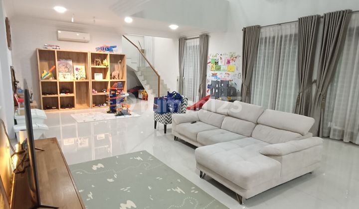 For Sale Luxury Villa Panbil Residence Batam