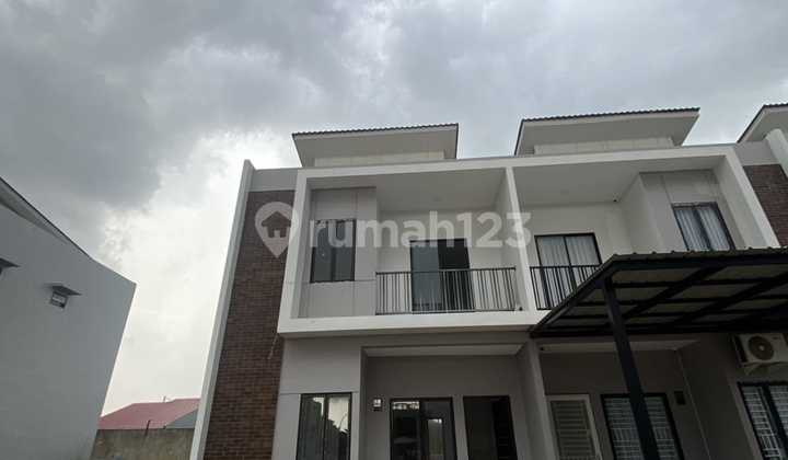 Dijual Rumah Hook Grand Mansion Dekat Sekolah Mondial Batam