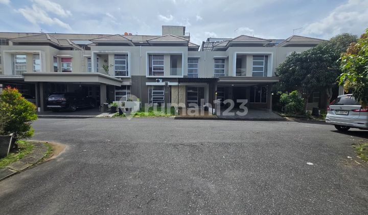 Affordable City Center House Near Mondial School Batam