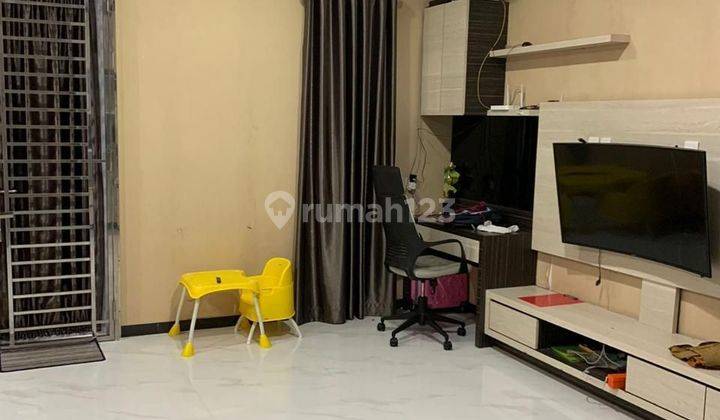 Dijual Murah Rumah 2,5 Lantai Beverly Batam Kota  2