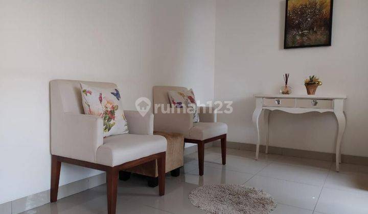 Rumah cantik di cluster alicante gading serpong 2