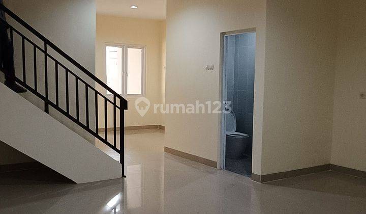 Dijual Rumah Bagus Sektor 1d 2