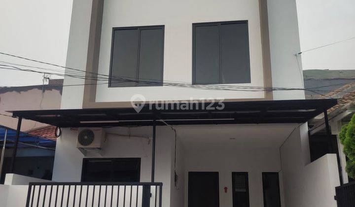 Dijual Rumah Bangunan 2.5lt Bagus di sektor 6, Gading Serpong 1