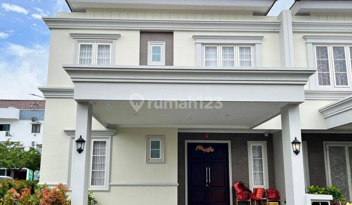 Rumah mewah Ditengah kota LT 8x15m2 5 kamar jl.mongsindi kota Makassar  1