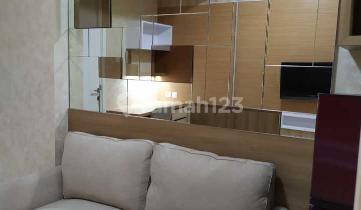 Apartemen Pares 1br view kolam renang 2