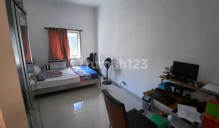 Disewakan Rumah Nyaman Siap Huni Lokasi Strategis di Singgasana Pradana Bandung 2