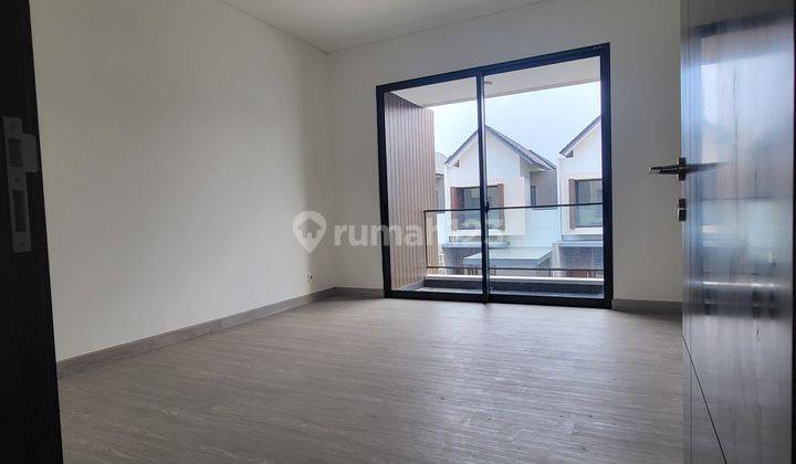 Disewa Rumah 2 Lantai Nyaman siap Huni Lokasi di Podomoro Park Cluster Fashagriya Bandung 1