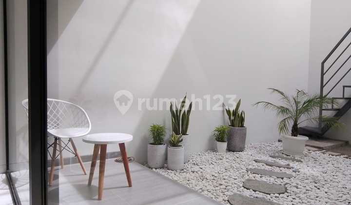 Dijual Rumah Baru Siap Huni Minimalis Lokasi di Mekar Wangi Bandung