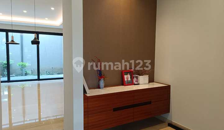Dijual Rumah Lux Modern Siap Huni Lokasi di Pusat Kota Sayap Gatot Subroto Bandung 2