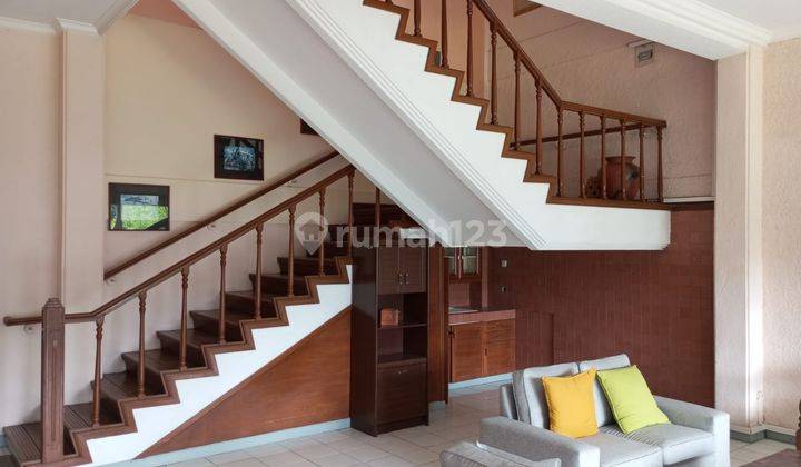 Dijual Rumah Semi Furnish Siap Huni di Cipaku Indah 1