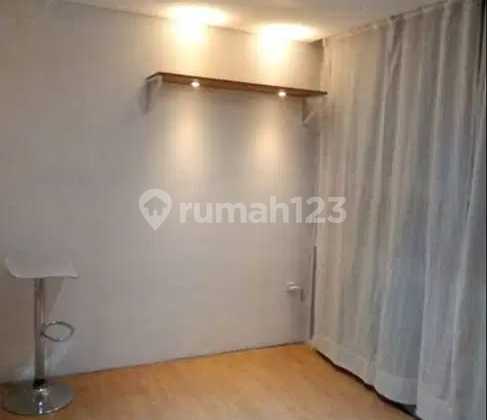 Disewa Rumah 2 Lantai Bagus Cantik siap Huni Full Furnish Minimalis Lokasi di Gland Residence Padalarang Bandung  2