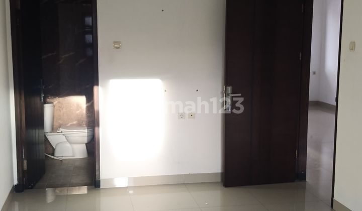 For Rent: Well-Maintained Comfortable House Ready to Occupy, Located in Turangga, Bandung