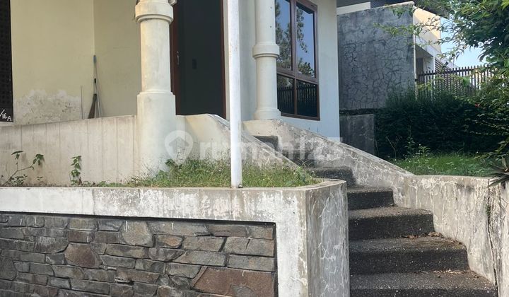 Dijual Rumah Bagus Minimalis Nyaman Siap Huni Lokasi di Setraduta Cemara Bandung 2