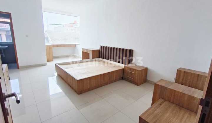 A Comfortable Minimalist Modern Ready-to-Occupy House for Sale in the Twin Area of Bandung 2