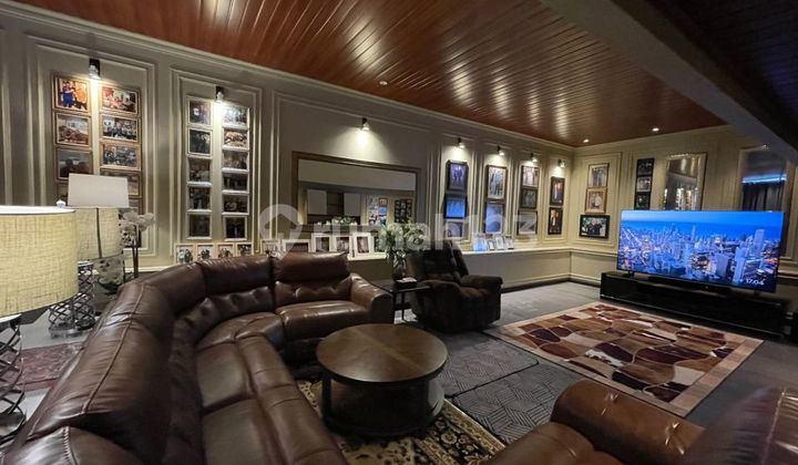 Hot Dijual Rumah Mewah Klasik di Kawasan Elite Setiabudhi