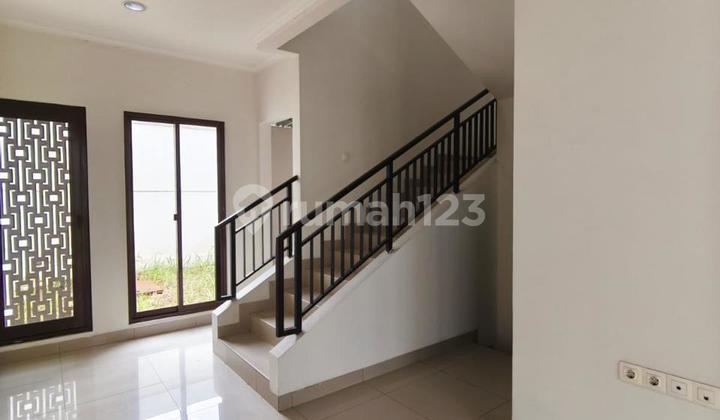 Disewakan Rumah Baru 2 Lantai Siap Huni Lokasi di Summarecon Cluster Btari Bandung 2