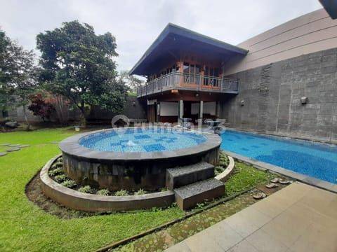 Dijual Rumah Lux Minimalis Classic Full Furnish Siap Huni di Setiabudi Regency Bandung 2