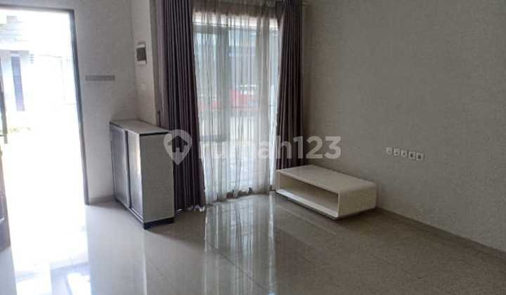 For Sale Comfortable Ready-to-Live-In Semi-Furnished House in Sayap Setraduta Bandung