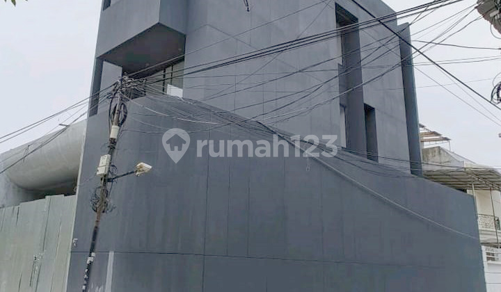 Rumah Hook Premium Baru Taman Ratu, Jakarta Barat 2