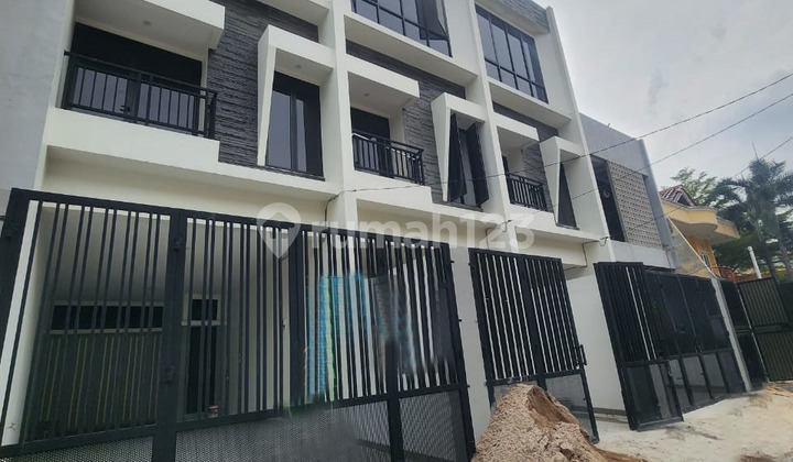 Rumah Baru Duri Kepa, Tanjung Duren Jakarta Barat