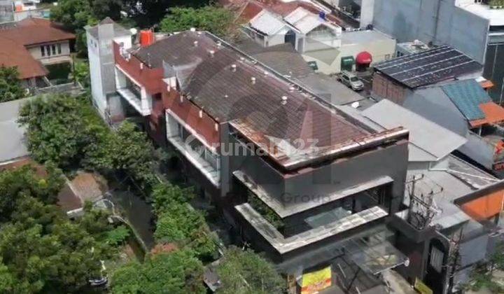 Dijual Gedung 3 Lantai Di Kemang Jakarta Selatan 1