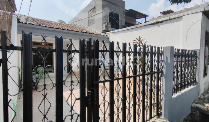 Disewakan Rumah Siap Huni di Tanjung Duren, Jakarta Barat 2