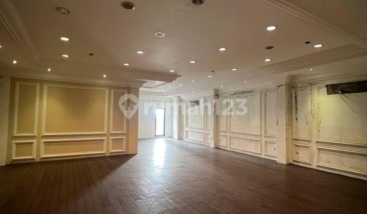 For Sale: Office Building in Thamrin, Central Jakarta