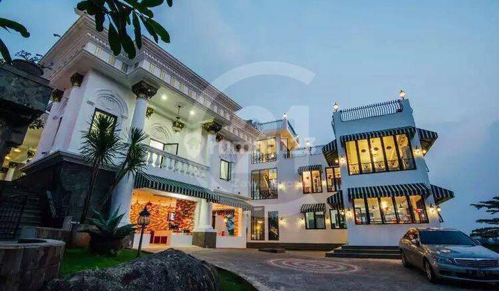 Jual Villa Mewah di Sentul, Bogor 1