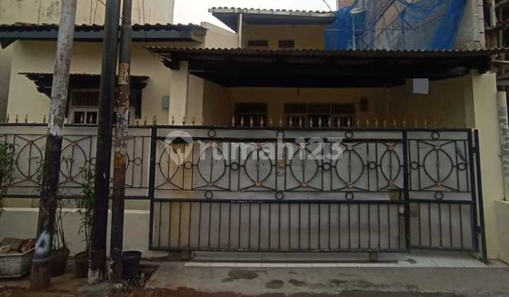 Jual Rumah di Kebayoran Lama, Jakarta Selatan