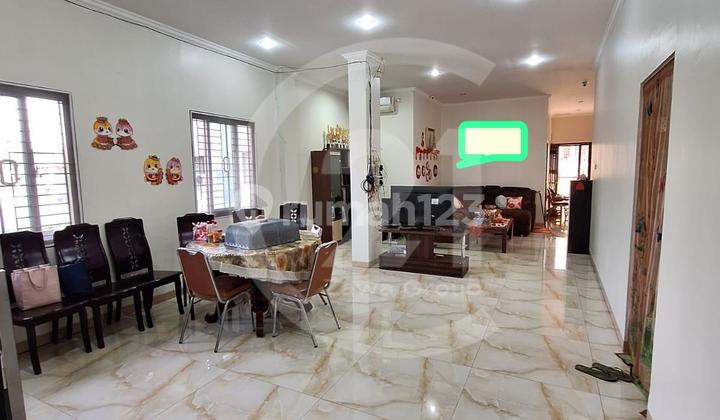 For Sale House in Duri Kepa, Tanjung Duren West Jakarta 2