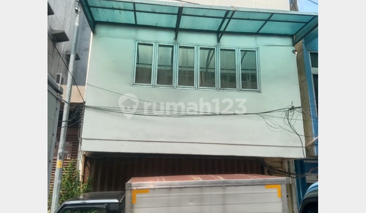 Ruko 3 Lantai Dalam Komplek di Tambora Jakbar Ruko 3 Lantai Dalam Komplek di Tambora Jakbar