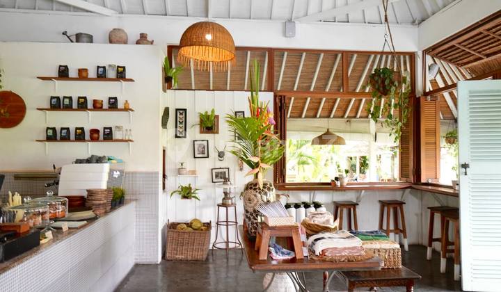 Canggu - Established Restaurant/Café Business For Sale