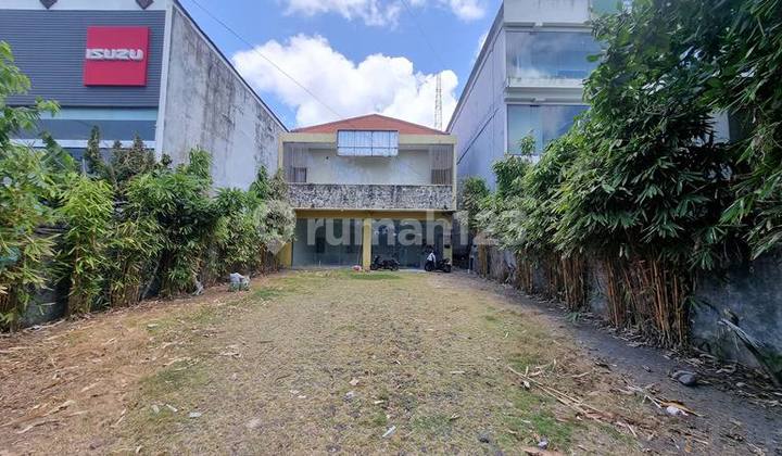 Main Road Sunset Road - Commercial Building For Rent Main Road Sunset Road - Commercial Building For Rent