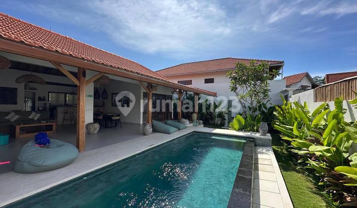 Padang-padang – Tropical Villa For Lease Padang-padang – Tropical Villa For Lease