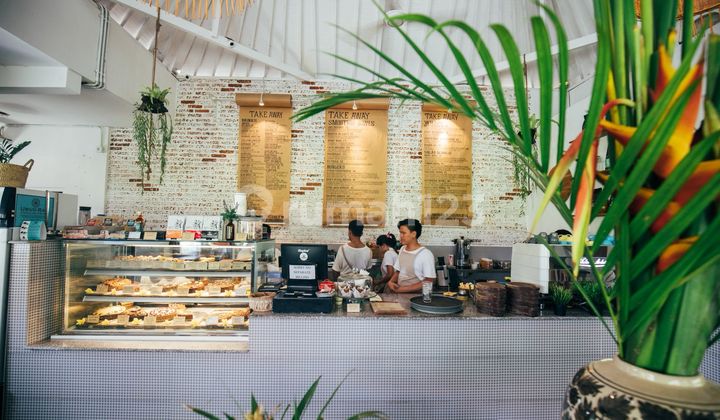 Canggu - Established Restaurant/Café Business For Sale