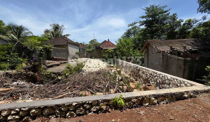 Nyang Nyang – Leasehold Land Near Main Road