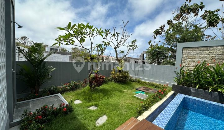 Beautiful Jungle View Villa In Ungasan And Ocean View From Rooftop Freehold 
